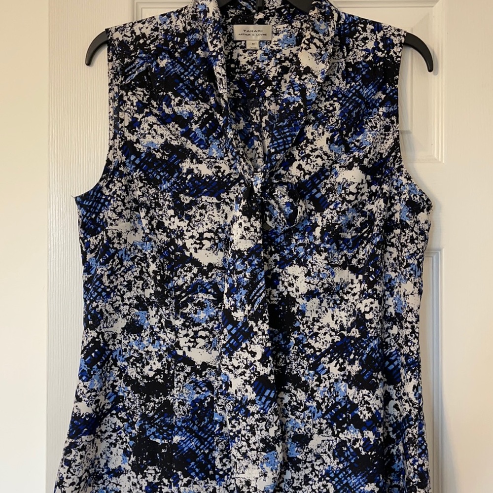 Tahari mult-colored blouse with tie in front. Like new!